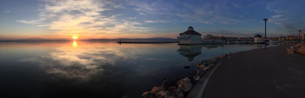 Barcaresa-Charmant T 2 Vue Mer Pied Dans L'Eau Le Barcarès Dış mekan fotoğraf